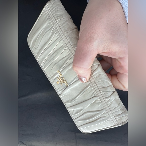 Prada Nappa Leather Gather Long Trifold Wallet Cera Cream Logo - Picture 9 of 17